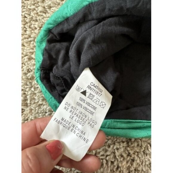 Bench Green Black Crowl Neck Work Out Tank Sleeveless Size Small Pull Over - Picture 11 of 13